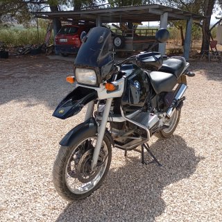 BMW R1100GS