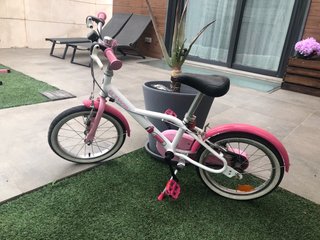 Bicicleta Niña Btwin Rosa y Blanca