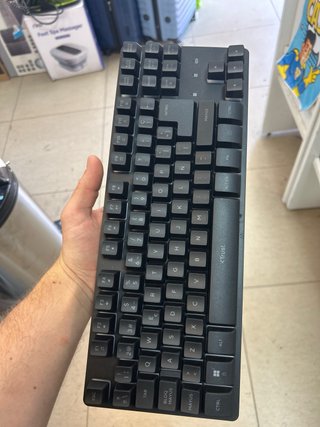 Teclado y Ratón Trust GXT 832 RGB