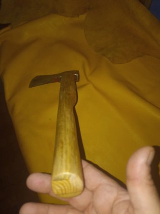 Ascia vintage metallo e legno