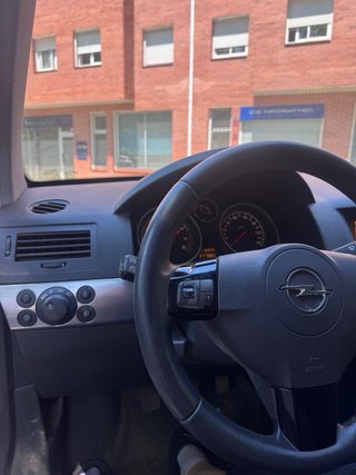 Opel Astra 2007