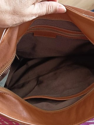Borsa a spalla in pelle marrone chiaro