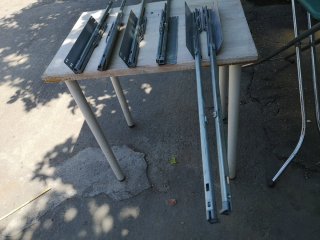 Binari metallici per scaffali (Set di 6)
