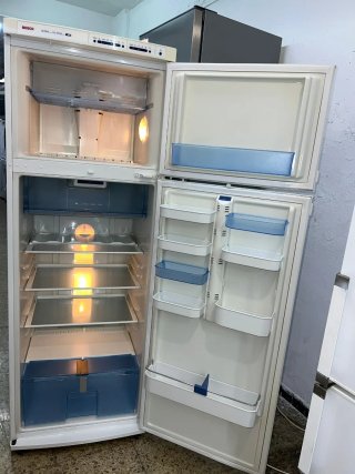 Nevera BOSCH No Frost A+