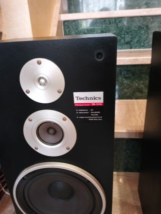 Altavoces Technics SB-3130