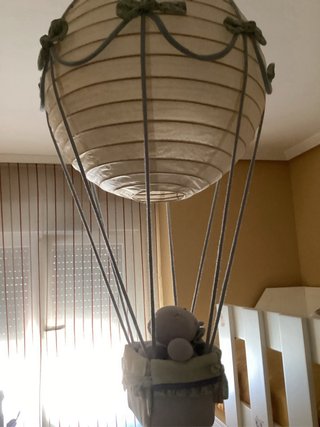 Lámpara infantil globo aerostático