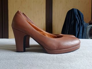 Zapatos de tacón de piel