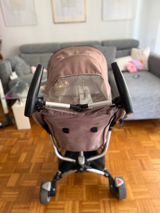 Carrito de bebé plegable