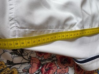 Camisa Zara Man Blanca con detalles en azul marino