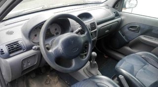 Centralita motor renault 237783 8200118521 clio ii