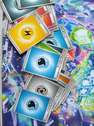 Lote 40 Energías Básicas Pokémon