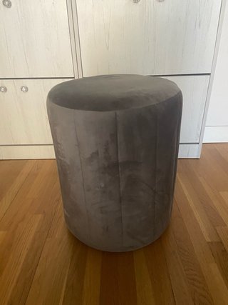 Puf tocador gris terciopelo