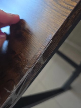 Bancos de madera y metal