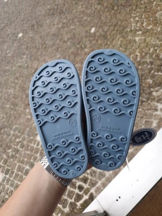 Sandálias Igor barefoot novas com etiqueta