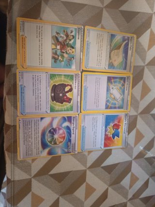 Cartas Pokémon Entrenador y Energía