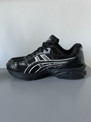 Asics Gel Kayano 14 Negro/Plata
