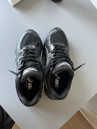 Asics Gel Kayano 14 Negro/Plata