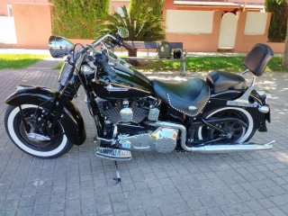 Harley Davidson Softail Springer Classic Negra