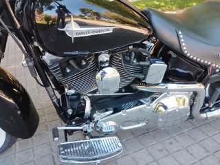 Harley Davidson Softail Springer Classic Negra