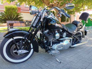 Harley Davidson Softail Springer Classic Negra