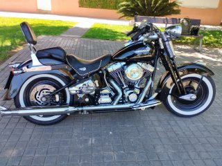 Harley Davidson Softail Springer Classic Negra