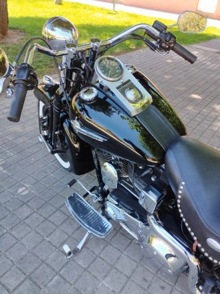 Harley Davidson Softail Springer Classic Negra
