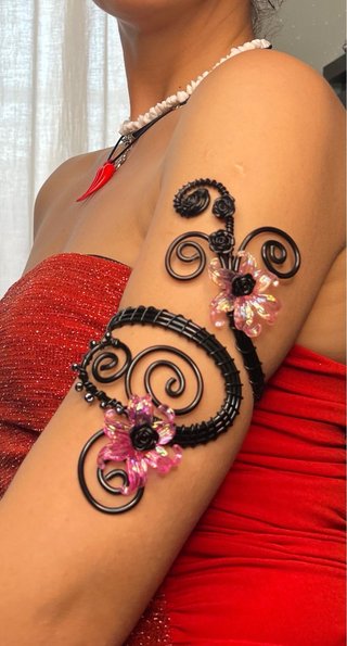 Bracciale alla schiava-Arm cuff