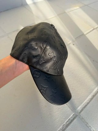 Gorra Louis Vuitton Monogram Negra Cuero