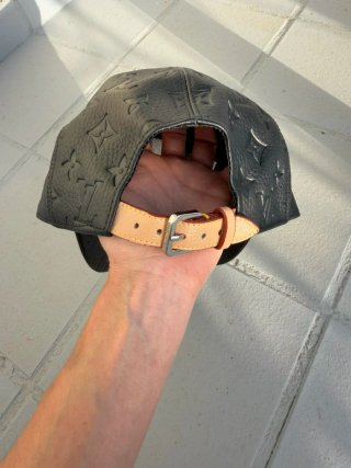 Gorra Louis Vuitton Monogram Negra Cuero