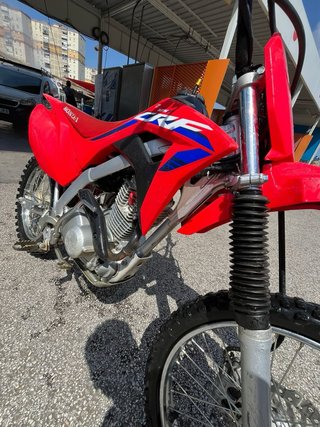 Honda CRF 125 F Cross 2024  precio negociable