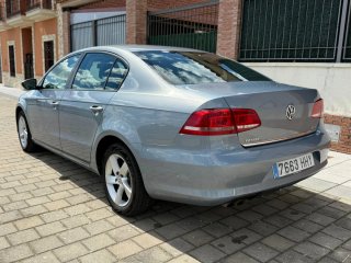 Volkswagen Passat 2012