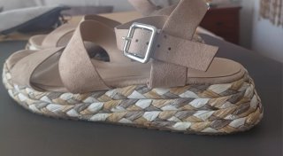 Sandalias Sfera Beige.