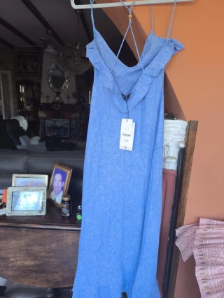 Vestido azul veraniego bonito