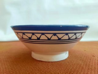 Cuenco de cerámica Safi firmado