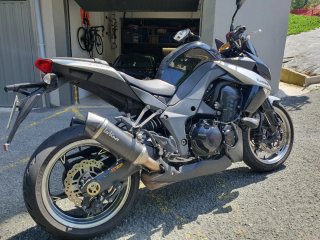 Kawasaki Z1000