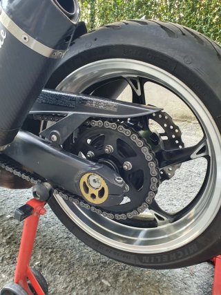 Kawasaki Z1000