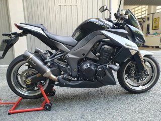 Kawasaki Z1000