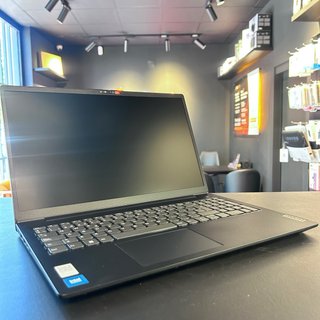 Lenovo V15 G2 IJL 15,6” 8/256GB