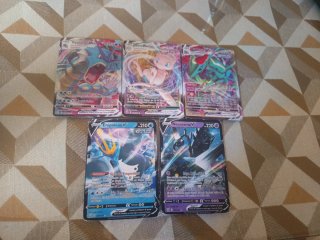 Cartas Pokémon VMAX y V