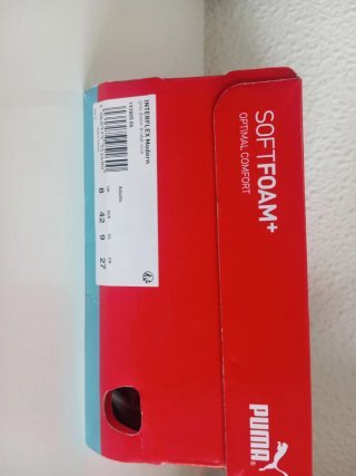 Zapatillas Puma grises y Blancas
