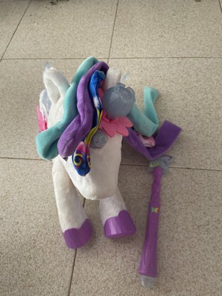 Unicornio Mágico Canta y Baila