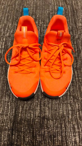 Nike Metcon 6 Naranja y Azul