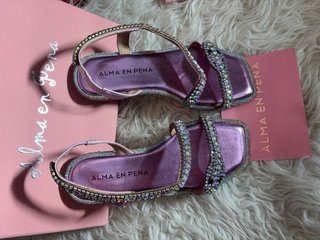 Sandalias Alma en Pena cuña pedrería