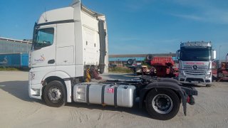 Mercedes-Benz Actros 450