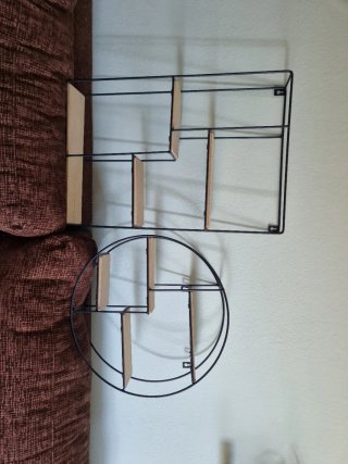 Estantería de pared metal y madera