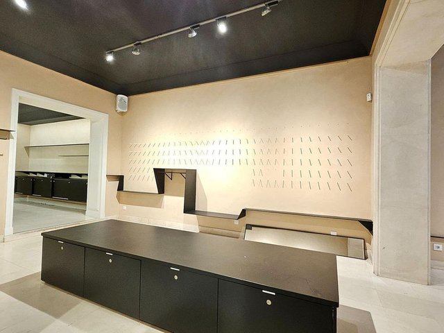 Local comercial en alquiler en Cortes - Huertas en Madrid - Imagen 9
