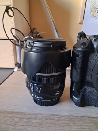 Pack Canon EOS 600D, objetivos, Flash y Accesorios