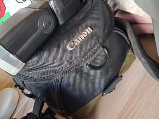 Pack Canon EOS 600D, objetivos, Flash y Accesorios