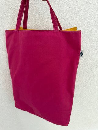Bolso capote con almohadillas toros Concha Barral