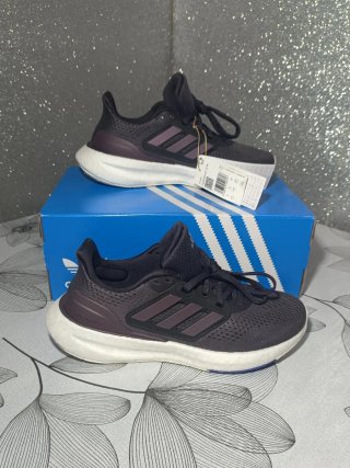 Adidas Pureboost 23 Morado blanco Runing
